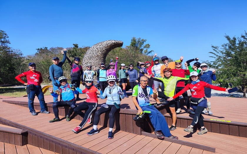 運動與健康,單車騎行,單車旅行,台灣車友,O型單車環島壯遊蘇花,哈尤溪溫泉彩岩,山海戀單車,單車看見台灣,山海戀車友故事,退休人生